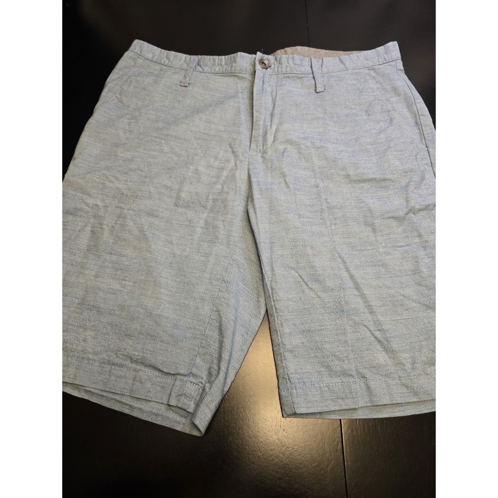 Calvin Klein Men's Blue Textured Chino Shorts Size‎ 34 Flat Front 100% Cotton
